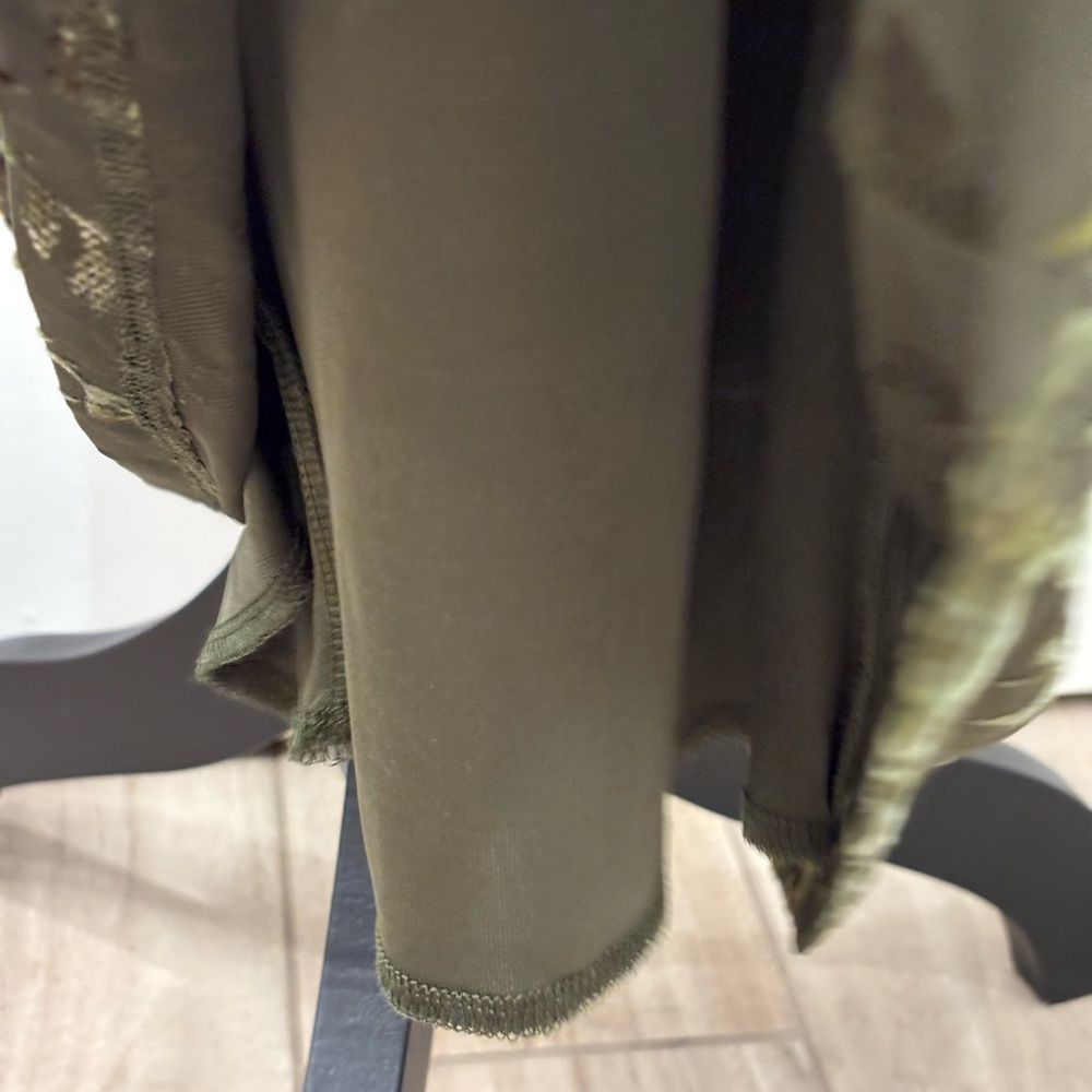 NWT Sincerely Jules Old Hollywood Olive Green Backless Long Sleeve Dress-M - Picture 5 of 10